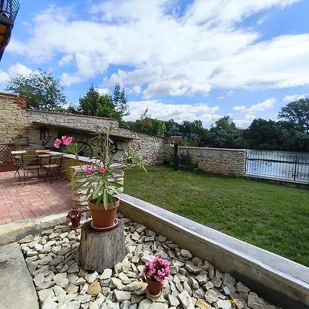 U Tajcu ゲストハウス Dolni Berkovice